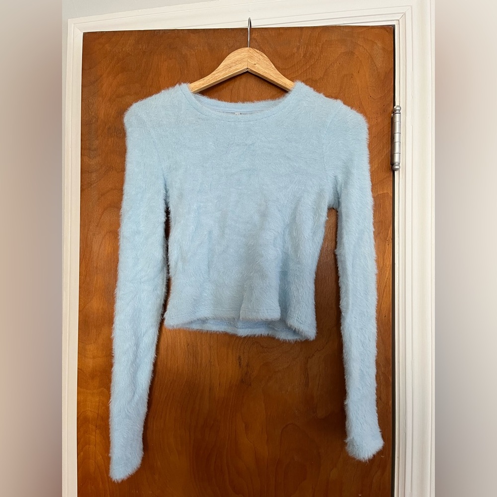 Stradivarius Cropped Sweater